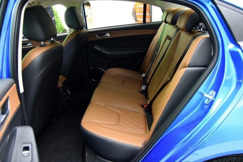 Електромобіль Chery Arrizo 5e - фото thumbnail 1