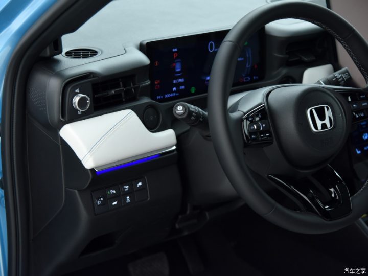 Електромобіль Honda eNS1 Електромобіль Honda eNS1 - фото thumbnail 1