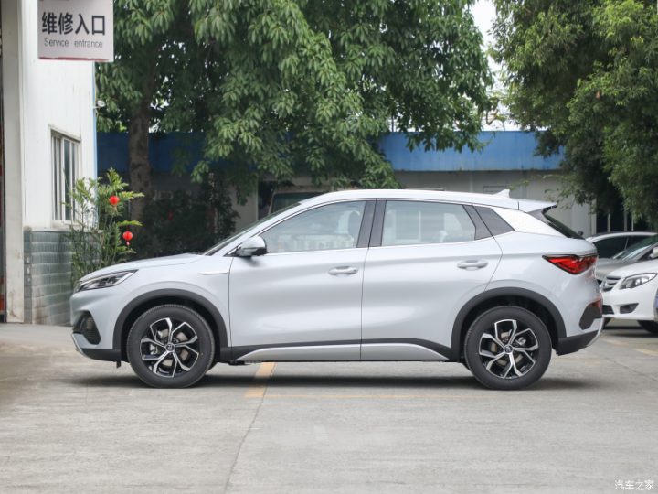 Електромобіль BYD Yuan Plus Електромобіль BYD Yuan Plus - фото thumbnail 1