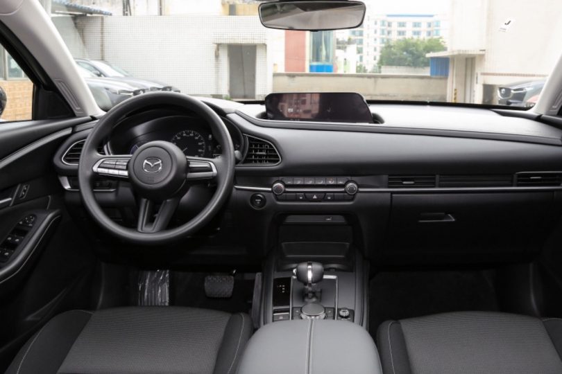 Електромобіль MAZDA CX30 - фото thumbnail 1