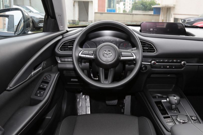 Електромобіль MAZDA CX30 - фото thumbnail 1