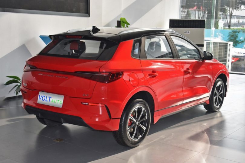 Електромобіль BYD E2 - фото thumbnail 1