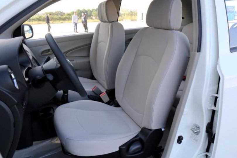 Електромобіль Dongfeng ER30 - фото thumbnail 1