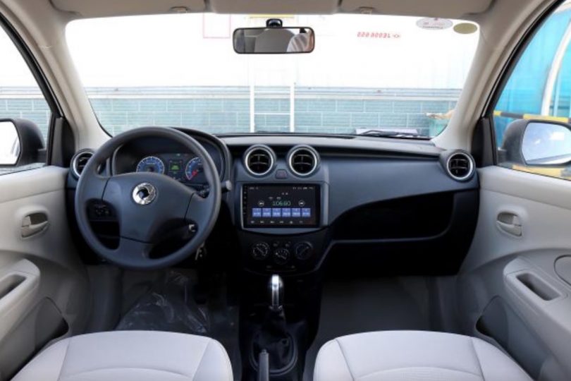 Електромобіль Dongfeng ER30 - фото thumbnail 1