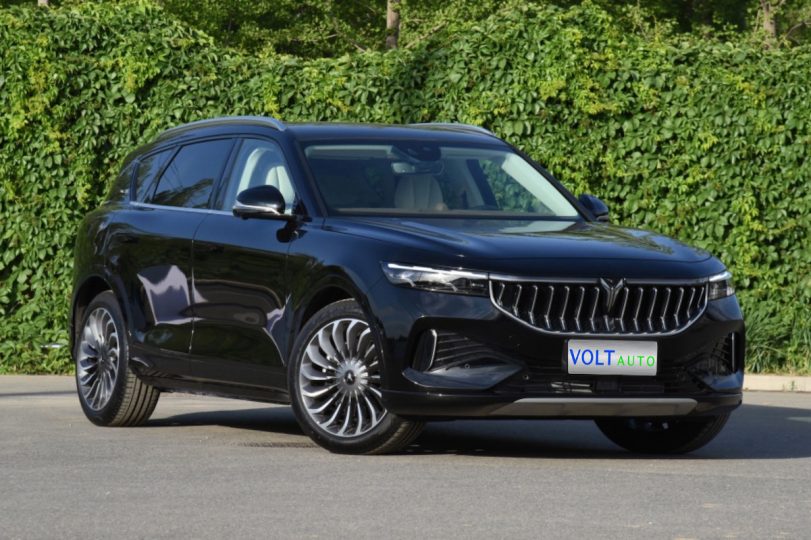 Електромобіль Voyah Free - фото thumbnail 1