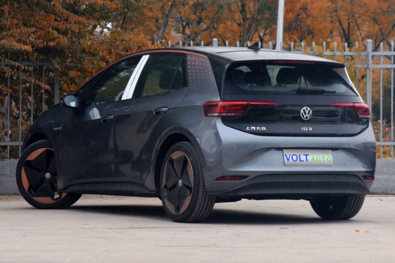 Електромобіль Volkswagen ID3 - фото thumbnail 1