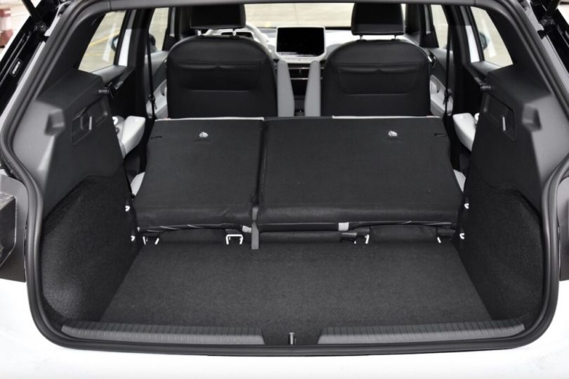 Електромобіль Volkswagen ID3 - фото thumbnail 1