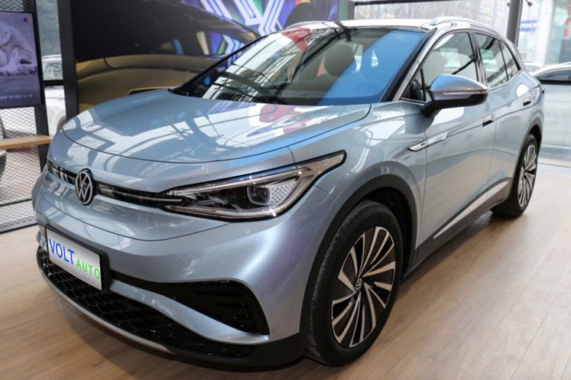 Електромобіль Volkswagen ID4 X - фото thumbnail 1