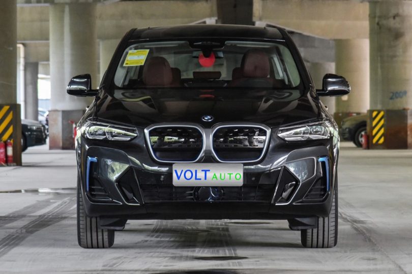 Електромобіль BMW iX3 - фото thumbnail 1