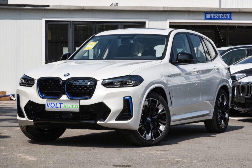Електромобіль BMW iX3 - фото thumbnail 1