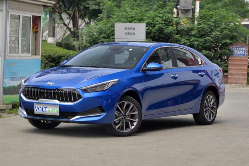 Електромобіль Kia K3 - фото thumbnail 1