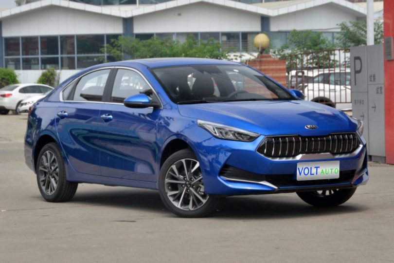 Електромобіль Kia K3 - фото thumbnail 1