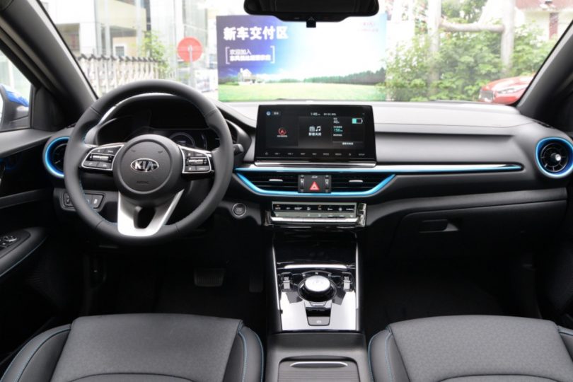 Електромобіль Kia K3 - фото thumbnail 1