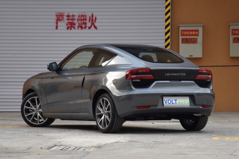 Електромобіль LEAPMOTOR S01 - фото thumbnail 1