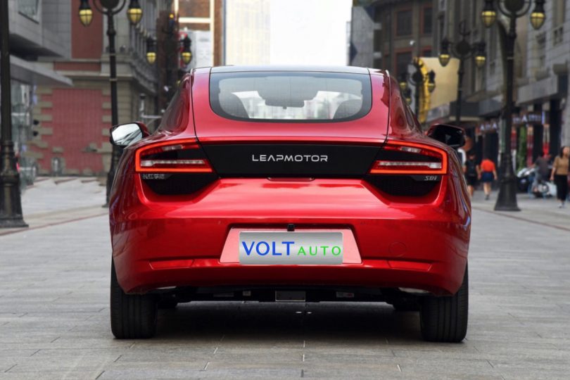 Електромобіль LEAPMOTOR S01 - фото thumbnail 1