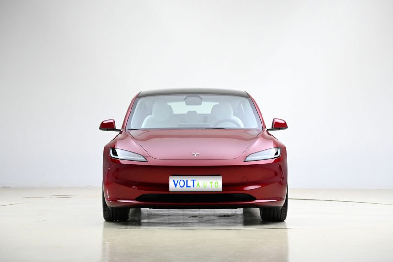 Електромобіль Tesla Model 3 Електромобіль Tesla Model 3 - фото thumbnail 1