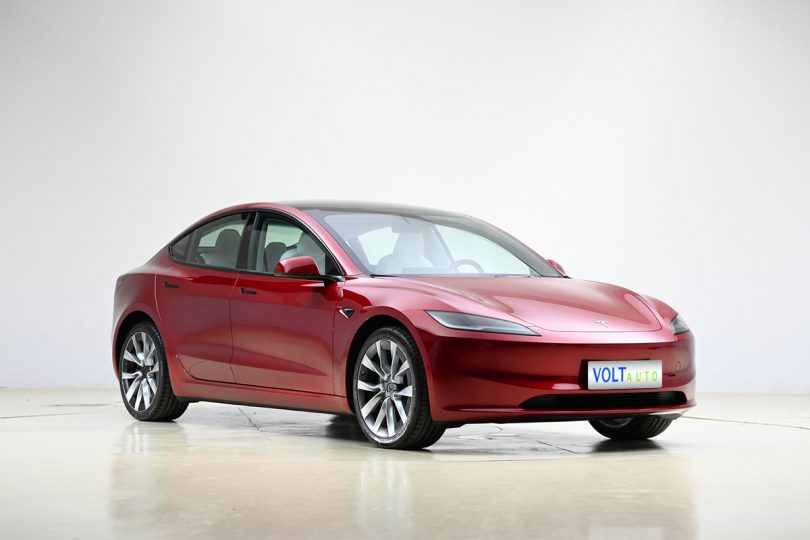 Електромобіль Tesla Model 3 Електромобіль Tesla Model 3 - фото thumbnail 1