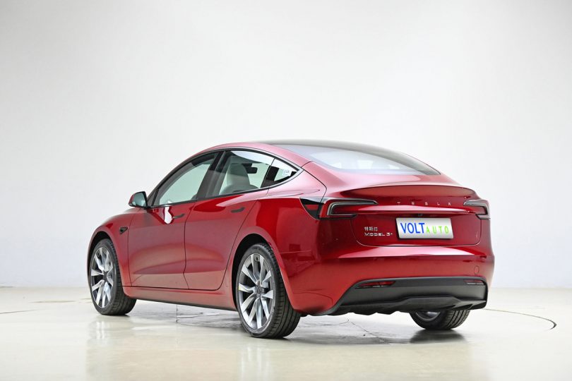 Електромобіль Tesla Model 3 Електромобіль Tesla Model 3 - фото thumbnail 1