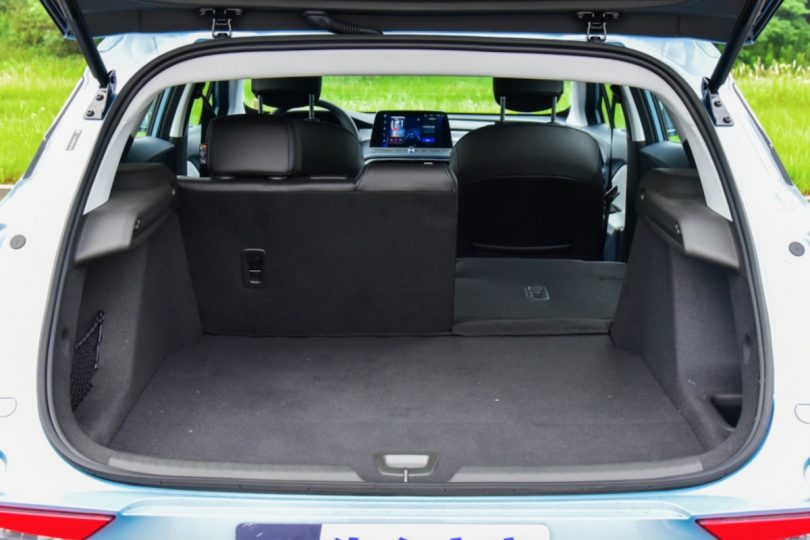 Електромобіль Buick Velite 6 - фото thumbnail 1