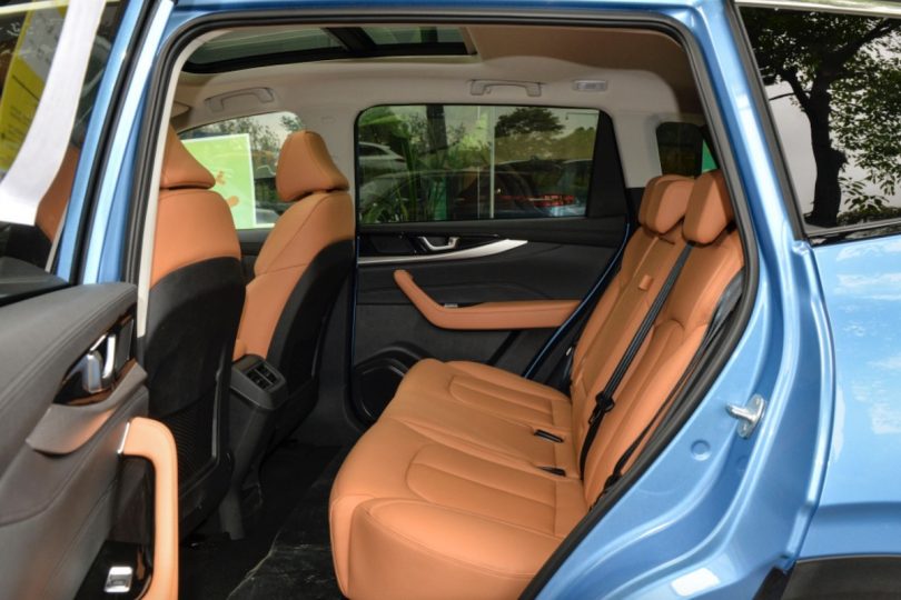 Електромобіль Weltmeister W6 - фото thumbnail 1