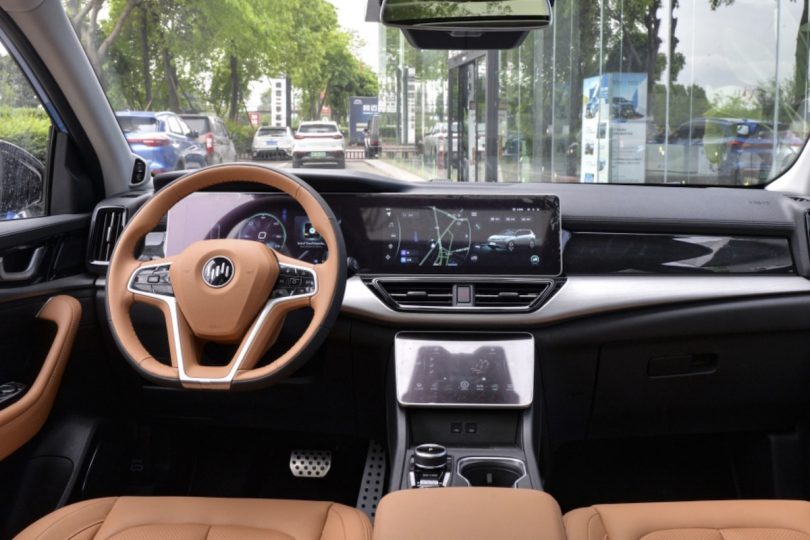 Електромобіль Weltmeister W6 - фото thumbnail 1