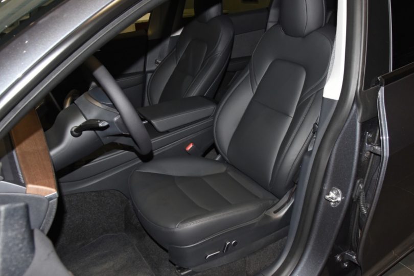 Електромобіль Tesla Model Y Електромобіль Tesla Model Y - фото thumbnail 1