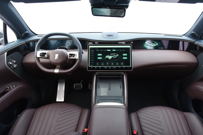 Електромобіль Avatr 11 - фото thumbnail 1