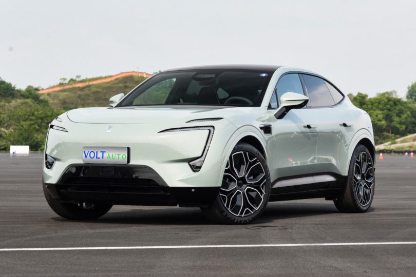 Електромобіль Avatr 11 - фото thumbnail 1