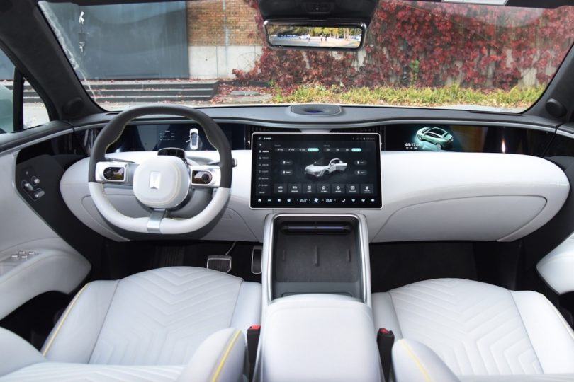 Електромобіль Avatr 11 - фото thumbnail 1