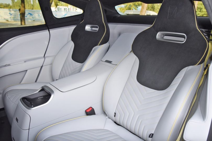 Електромобіль Avatr 11 - фото thumbnail 1