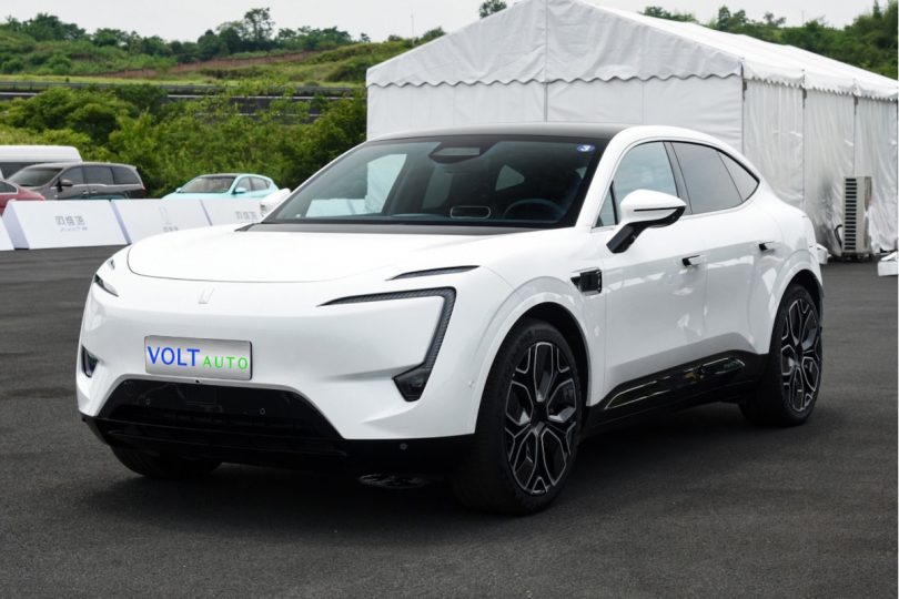 Електромобіль Avatr 11 - фото thumbnail 1