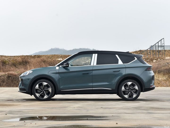 Електромобіль Arcfox aT - фото thumbnail 1