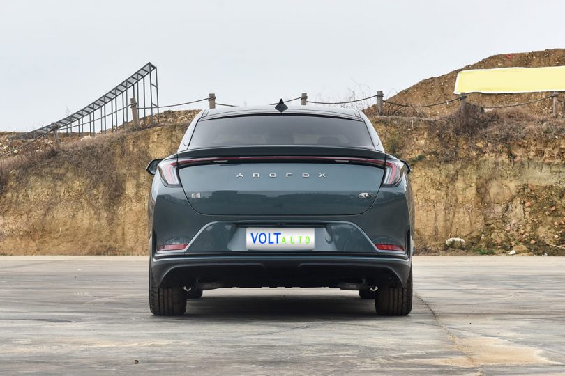 Електромобіль Arcfox aS - фото thumbnail 1