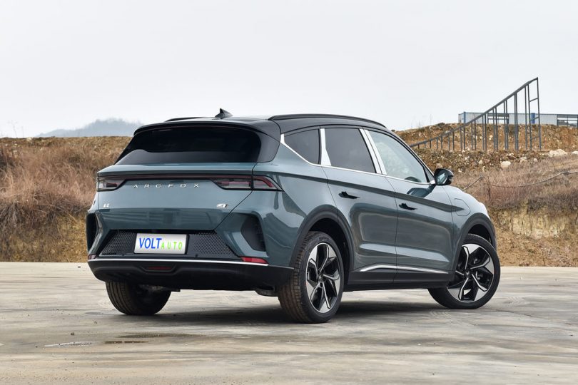 Електромобіль Arcfox aT - фото thumbnail 1