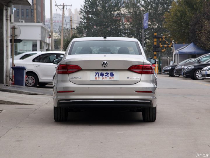 Електромобіль Volkswagen Lavida - фото thumbnail 1