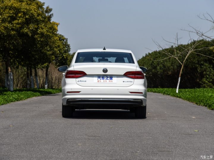 Електромобіль Volkswagen Lavida - фото thumbnail 1