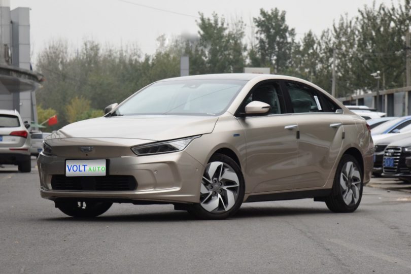 Електромобіль Geely Geometry A - фото thumbnail 1