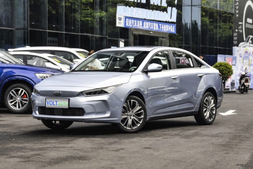 Електромобіль Geely Geometry A - фото thumbnail 1