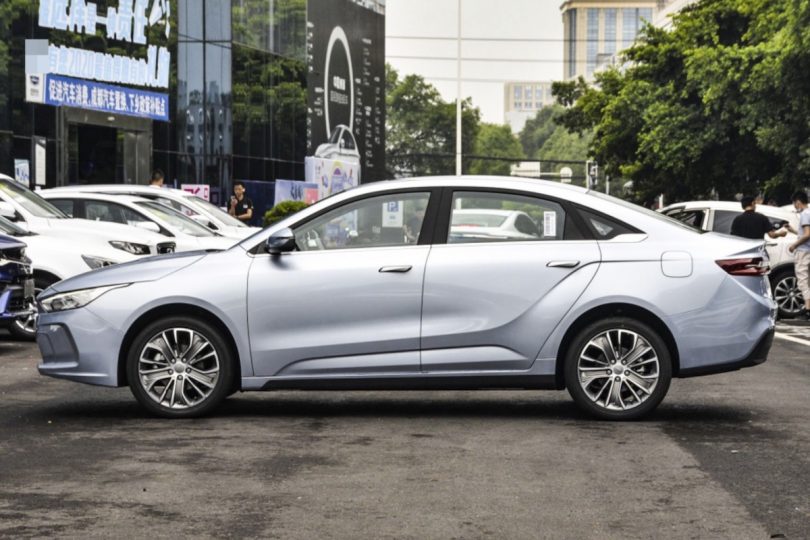 Електромобіль Geely Geometry A - фото thumbnail 1