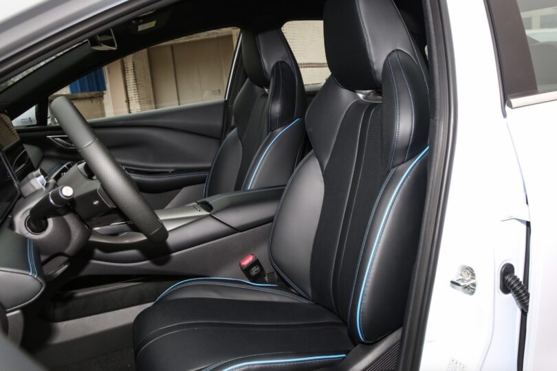 Електромобіль Hycan A06 - фото thumbnail 1