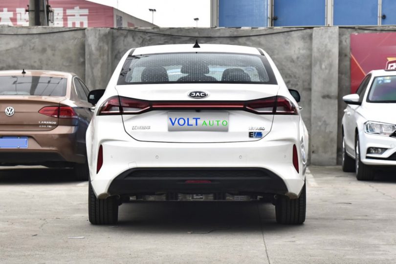 Електромобіль JAC A50 - фото thumbnail 1