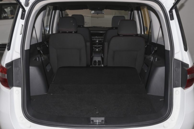 Електромобіль Changan A600 Електромобіль Changan A600 - фото thumbnail 1