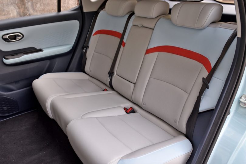 Електромобіль GAC Aion Y Електромобіль GAC Aion Y - фото thumbnail 1