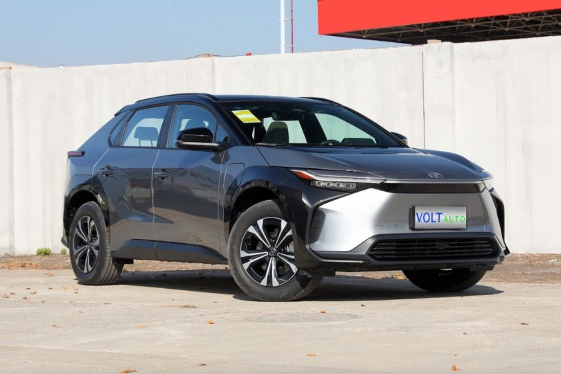 Електромобіль Toyota bZ4x - фото thumbnail 1