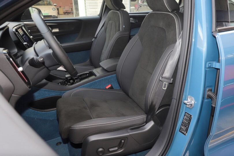 Електромобіль Volvo C40 - фото thumbnail 1