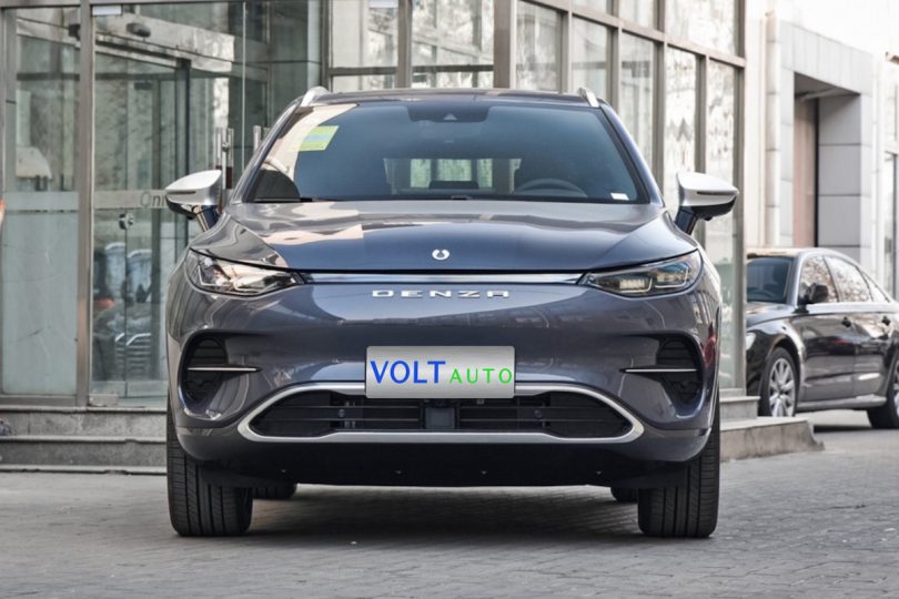 Електромобіль Denza X - фото thumbnail 1