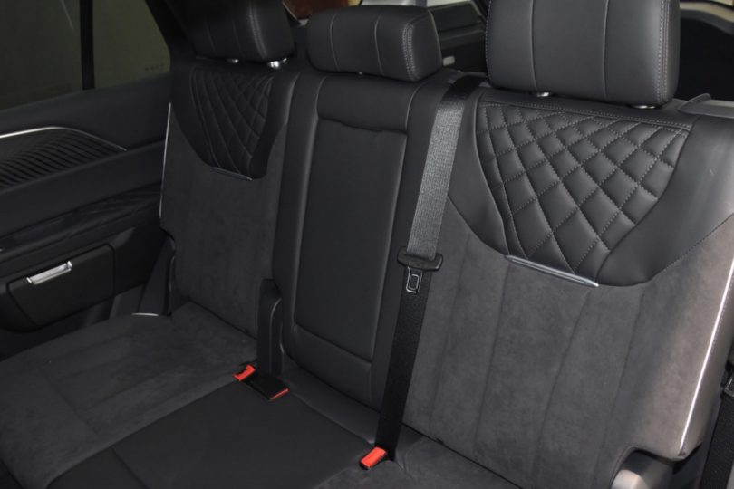 Електромобіль Hongqi E-HS9 - фото thumbnail 1