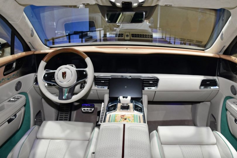 Електромобіль Hongqi E-HS9 - фото thumbnail 1