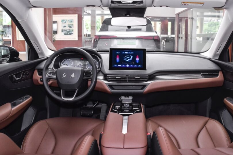 Електромобіль Hongqi E-QM5 Електромобіль Hongqi E-QM5 - фото thumbnail 1