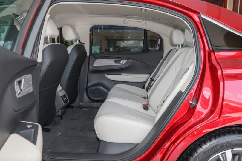 Електромобіль Hongqi E-QM5 Електромобіль Hongqi E-QM5 - фото thumbnail 1